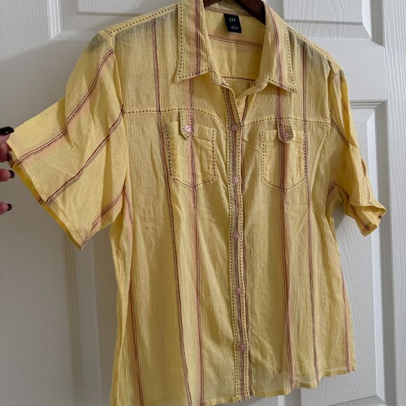 GAP Women's Button Down Shirt, Size XL - Picture 2 of 11